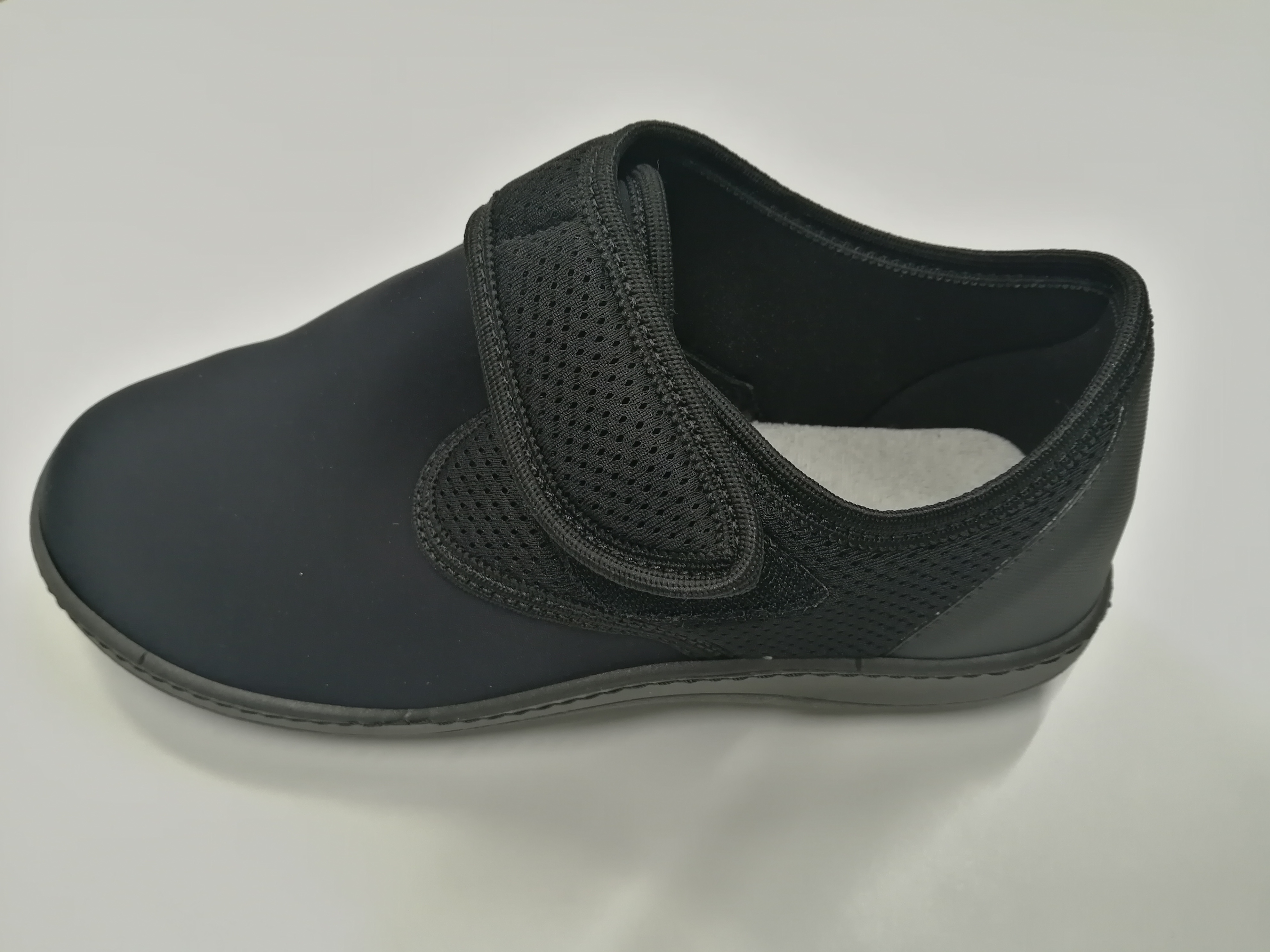 MEDISTYLE Polobotka pánská nízká - streč černá 6LOMM-815/Č (velcro) - MEDICO 815